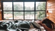 Logements insolites : une chambre de 140 cm de large et The Forest Logements insolites : une chambre de 140 cm de large et The Forest