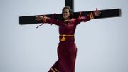 Iguane en hot-dog, crucifixion réelle ou soupe de tripes : comment fête-t-on Pâques dans le monde ? Iguane en hot-dog, crucifixion réelle ou soupe de tripes : comment fête-t-on Pâques dans le monde ?