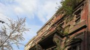 Un bâtiment inoccupé à La Louvière Un bâtiment inoccupé à La Louvière