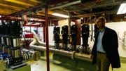 Dans quelques jours, cette petite communauté va devenir la première d’Islande à produire sa propre électricité à basse température, locale et indépendante des grandes centrales géothermiques. Dans quelques jours, cette petite communauté va devenir la première d’Islande à produire sa propre électricité à basse température, locale et indépendante des grandes centrales géothermiques.