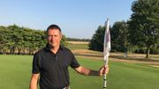 Christophe Descampe, aux petits soins pour son golf, surtout en période de sécheresse Christophe Descampe, aux petits soins pour son golf, surtout en période de sécheresse