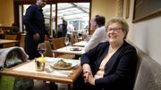 Henriette mange bien tous les jours (ou presque) dans son bistro favori. Henriette mange bien tous les jours (ou presque) dans son bistro favori.
