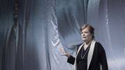 " La Reine Lear " (Tom Lanoye). Un monstre sacré (Shakespeare) et deux sacrés monstres Lanoye et sa Reine, Anne Benoît *** " La Reine Lear " (Tom Lanoye). Un monstre sacré (Shakespeare) et deux sacrés monstres Lanoye et sa Reine, Anne Benoît ***