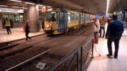 Un tram à la station Midi en 2005 Un tram à la station Midi en 2005