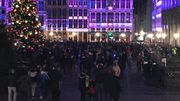 Coronavirus en Belgique : la Grand-Place de Bruxelles à nouveau pleine de monde ce dimanche soir Coronavirus en Belgique : la Grand-Place de Bruxelles à nouveau pleine de monde ce dimanche soir