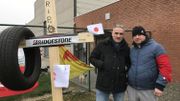 Roger Pereira, 52 ans, mécanicien et Daniel Moïse, 47 ans, ajusteur chez Mecamold Roger Pereira, 52 ans, mécanicien et Daniel Moïse, 47 ans, ajusteur chez Mecamold