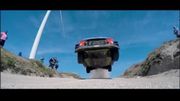 Revivez le spectaculaire jump de Fafe... aux côtés de Thierry Neuville ! Revivez le spectaculaire jump de Fafe... aux côtés de Thierry Neuville !