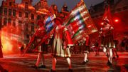 Comme à chaque fois, des lanceurs de drapeaux, des cavaliers et des échassiers ont défilé sous les yeux du public. Comme à chaque fois, des lanceurs de drapeaux, des cavaliers et des échassiers ont défilé sous les yeux du public.