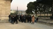 Certains sont arrivés tôt ce vendredi matin pour assister à l'hommage rendu à Charles Aznavour à Paris. Certains sont arrivés tôt ce vendredi matin pour assister à l'hommage rendu à Charles Aznavour à Paris.