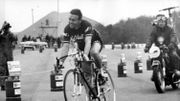 Gilbert Desmet s'impose sur la Flèche wallonne 1964 Gilbert Desmet s'impose sur la Flèche wallonne 1964