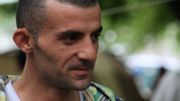 Mahmoud: "On nous a expliqué qu’il faut attendre encore deux mois avant d’avoir un rendez-vous". Mahmoud: "On nous a expliqué qu’il faut attendre encore deux mois avant d’avoir un rendez-vous".