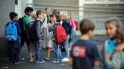 Fini la distanciation sociale pour les enfants de moins de 12 ans, sauf à la récré Fini la distanciation sociale pour les enfants de moins de 12 ans, sauf à la récré