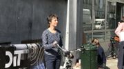 Ann Segers a perdu sa fille de 12 ans, heurtée par un camion alors qu'elle se trouvait dans l'angle mort. Elle se bat depuis pour développer un système qui éviterait d'autres accidents de ce type Ann Segers a perdu sa fille de 12 ans, heurtée par un camion alors qu'elle se trouvait dans l'angle mort. Elle se bat depuis pour développer un système qui éviterait d'autres accidents de ce type