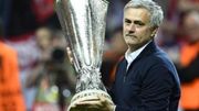 Mourinho : "Les poètes ne gagnent pas beaucoup de titres" Mourinho : "Les poètes ne gagnent pas beaucoup de titres"
