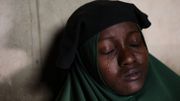 Enlèvement de 317 adolescentes au Nigeria: "J'aurais encore préféré que mes deux filles soient tuées" Enlèvement de 317 adolescentes au Nigeria: "J'aurais encore préféré que mes deux filles soient tuées"