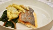 Il ne restait plus rien dans l'assiette (juré) Il ne restait plus rien dans l'assiette (juré)