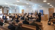 La grande salle d'audience peut accueillir des sessions de Cour d'Assises La grande salle d'audience peut accueillir des sessions de Cour d'Assises