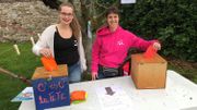 Lorie et Marie ont abordé le thème des élections avec les jeunes qu'elles encadrent Lorie et Marie ont abordé le thème des élections avec les jeunes qu'elles encadrent