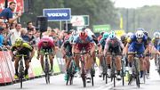 "Caleb Ewan ? Super atypique, extrêmement explosif, très perturbant… Mais il est où Caleb ?" "Caleb Ewan ? Super atypique, extrêmement explosif, très perturbant… Mais il est où Caleb ?"