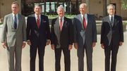 Les présidents des décennies 70-80, à savoir, de gauche à droite, G. Bush, R. Reagan, J. Carter, G. Ford et R. Nixon (photo de 1991) Les présidents des décennies 70-80, à savoir, de gauche à droite, G. Bush, R. Reagan, J. Carter, G. Ford et R. Nixon (photo de 1991)