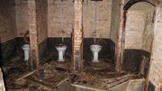 Les installations sanitaires, l'éclairage... tout est encore en relativement bon état. Les installations sanitaires, l'éclairage... tout est encore en relativement bon état.