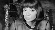 "Déshabillez-moi" de Juliette Gréco : quand le féminisme prend le pouvoir sur l'effeuillage. "Déshabillez-moi" de Juliette Gréco : quand le féminisme prend le pouvoir sur l'effeuillage.