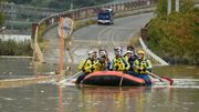 Hagibis: au moins 43 morts au Japon, la pluie menace les opérations de sauvetage Hagibis: au moins 43 morts au Japon, la pluie menace les opérations de sauvetage