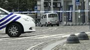 Liège: la place Saint-Lambert fermée suite à la découverte d'un véhicule suspect Liège: la place Saint-Lambert fermée suite à la découverte d'un véhicule suspect