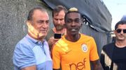 Galatasaray officialise l'arrivée en prêt d'Onyekuru en provenance d'Everton Galatasaray officialise l'arrivée en prêt d'Onyekuru en provenance d'Everton