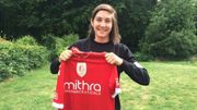 Noémie Gelders: "Chez les dames, il y a beaucoup moins de rivalités Standard-Anderlecht" Noémie Gelders: "Chez les dames, il y a beaucoup moins de rivalités Standard-Anderlecht"