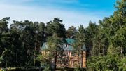 Le sanatorium sibérien de Goryachinsk accueille plus de 1000 jeûneurs chaque année au cœur de la taïga sur les rives du Baïkal. Le sanatorium sibérien de Goryachinsk accueille plus de 1000 jeûneurs chaque année au cœur de la taïga sur les rives du Baïkal.