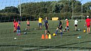 Football et athlétisme par 35 degrés: des stages sous surveillance Football et athlétisme par 35 degrés: des stages sous surveillance