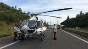 L'hélicoptère se pose au plus proche du lieu d'intervention, parfois même sur une autoroute L'hélicoptère se pose au plus proche du lieu d'intervention, parfois même sur une autoroute