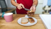 Huiles, barbecue, féculents rôtis : certaines cuissons sont dangereuses pour votre santé Huiles, barbecue, féculents rôtis : certaines cuissons sont dangereuses pour votre santé