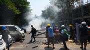 Coup d'Etat militaire en Birmanie: des manifestations de nouveau violemment dispersées Coup d'Etat militaire en Birmanie: des manifestations de nouveau violemment dispersées