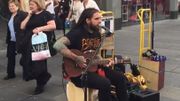 [Zapping 21] Un musicien de rue fait une démonstration incroyable de son talent
