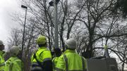 Les opérateurs vérifient la mise en service des caméras ANPR qui vont traquer les voitures en excès de vitesse à l'avenue Jean Ier à la Citadelle de Namur. Les opérateurs vérifient la mise en service des caméras ANPR qui vont traquer les voitures en excès de vitesse à l'avenue Jean Ier à la Citadelle de Namur.