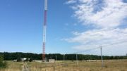 Il ne restera qu'un seul grand pylône de 245 mètres sur la plaine de Wavre pour la diffusion de la FM, du DAB+, de la télévision et des ondes hertziennes. Il ne restera qu'un seul grand pylône de 245 mètres sur la plaine de Wavre pour la diffusion de la FM, du DAB+, de la télévision et des ondes hertziennes.