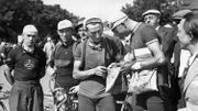Le Luxembourgeois Jean Majerus (à gauche) et le Belge Marcel Kint (à droite) avant la 4ème étape (Metz-Belfort) du Tour 1936 Le Luxembourgeois Jean Majerus (à gauche) et le Belge Marcel Kint (à droite) avant la 4ème étape (Metz-Belfort) du Tour 1936