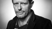 "La Vallée", le nouveau thriller de Bernard Minier écrit en 2019 sur un village... confiné "La Vallée", le nouveau thriller de Bernard Minier écrit en 2019 sur un village... confiné