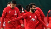 Liverpool s'est entraîné sur le terrain du FC Veldwezelt, un club de 3e provinciale Liverpool s'est entraîné sur le terrain du FC Veldwezelt, un club de 3e provinciale