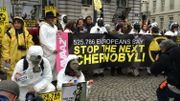 Une manifestation d'opposants au nucléaire en marge de la rencontre belgo-allemande. Une manifestation d'opposants au nucléaire en marge de la rencontre belgo-allemande.