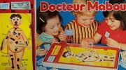 Pour enlever un os ou un crayon, les enfants doivent s'armer de pinces métalliques. Pour enlever un os ou un crayon, les enfants doivent s'armer de pinces métalliques.