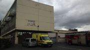 La vieille caserne du service incendie de Tubize, construite en zone inondable. La vieille caserne du service incendie de Tubize, construite en zone inondable.