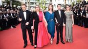 L'équipe de "La tête haute", Benoît Magimel, Catherine Deneuve, la réalisatrice Emmanuelle Bercot, Rod Paradot et Sara Forestier L'équipe de "La tête haute", Benoît Magimel, Catherine Deneuve, la réalisatrice Emmanuelle Bercot, Rod Paradot et Sara Forestier