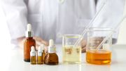 Cosmétiques : 8 familles d'ingrédients à fuir Cosmétiques : 8 familles d'ingrédients à fuir