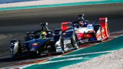 Bird s'envole lors des premiers essais de Formule E, Vandoorne accumule les tours de piste Bird s'envole lors des premiers essais de Formule E, Vandoorne accumule les tours de piste