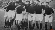 Jean Jadot (au milieu) lors de la victoire de Coupe de 1954 Jean Jadot (au milieu) lors de la victoire de Coupe de 1954