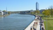 Les quais tels qu'ils ont été réaménagés sur une partie du tronçon Les quais tels qu'ils ont été réaménagés sur une partie du tronçon