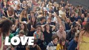 Le documentaire LOVE (le choix de la vie d’artiste) : une déclaration d’amour aux artistes bientôt sur Tipik